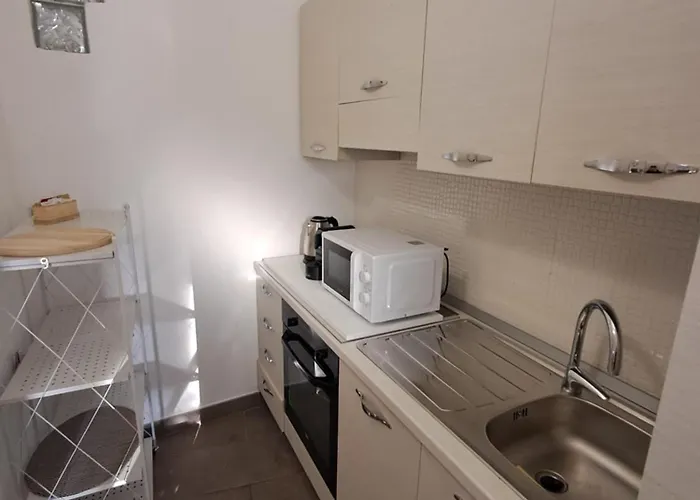 Guesthost - Mare E Stelle A Portavecchia 莫诺波利